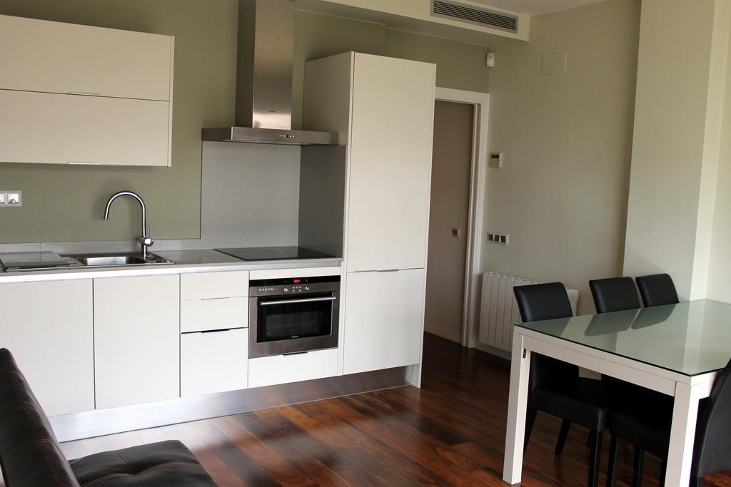 Zoilo Apartments Sagrada Familia Барселона Екстер'єр фото